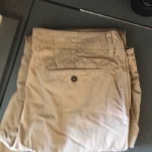 Men’s American eagle khakis